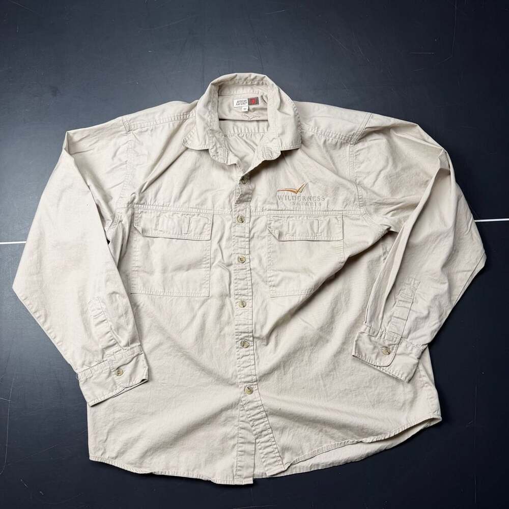 African Nature Wilderness Safaris Button Up Shirt Size M Tan Long Sleeve